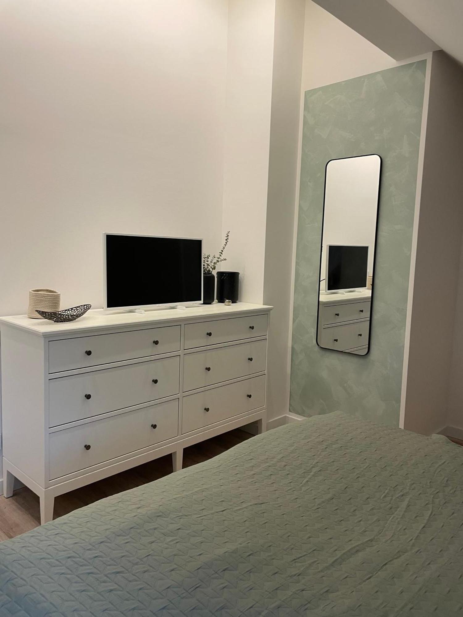 Apartment Elbhirsch Stilvoll Wohnen In Dresden Weisser Hirsch